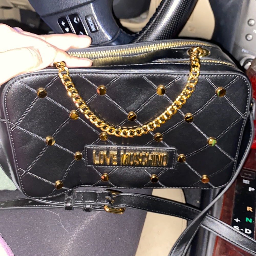 Love moschino bag